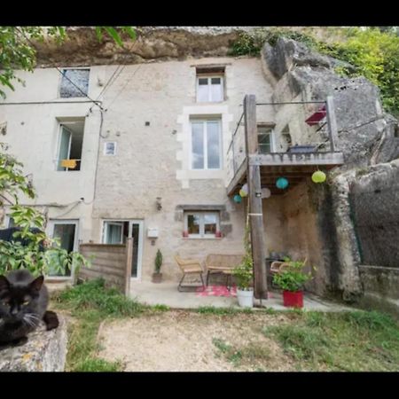Maison Troglodyte Poitiers Eksteriør bilde